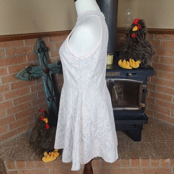 Honey and Rosie Fit and Flare Mini Dress Pink and Silver Size L - Picture 2 of 8